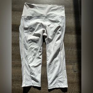 Lululemon capris